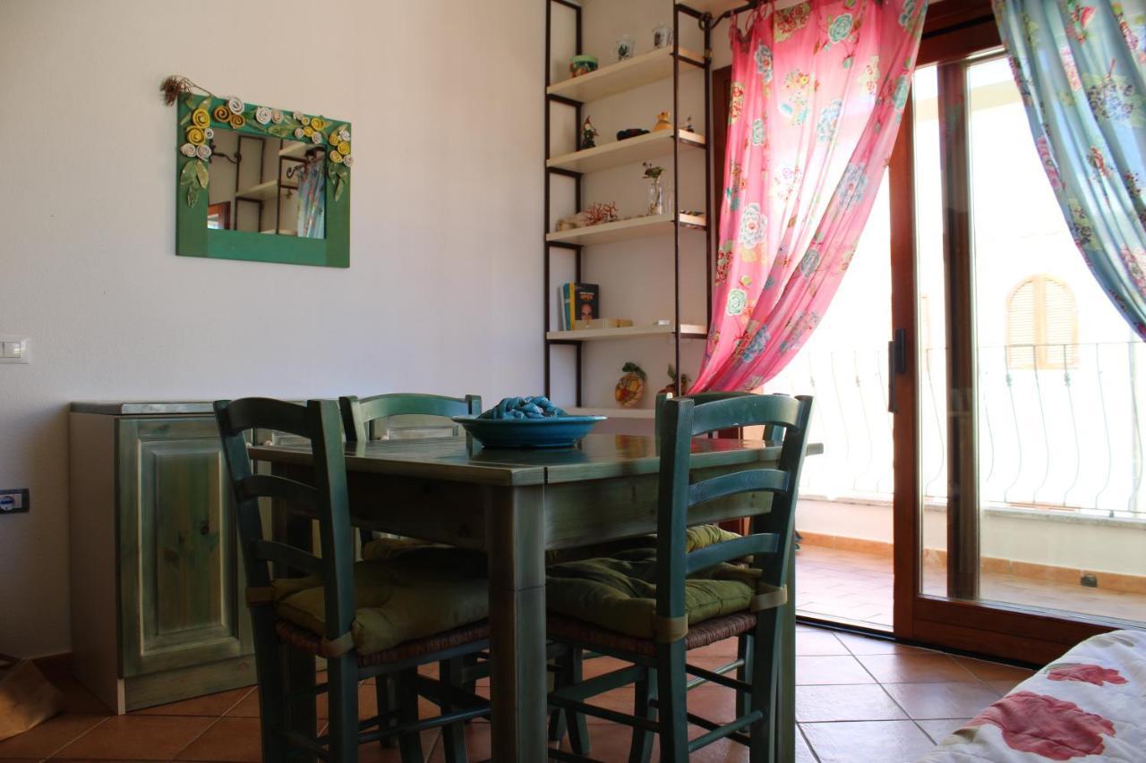 Charming Flat In Santa Teresa Gallura Exterior foto