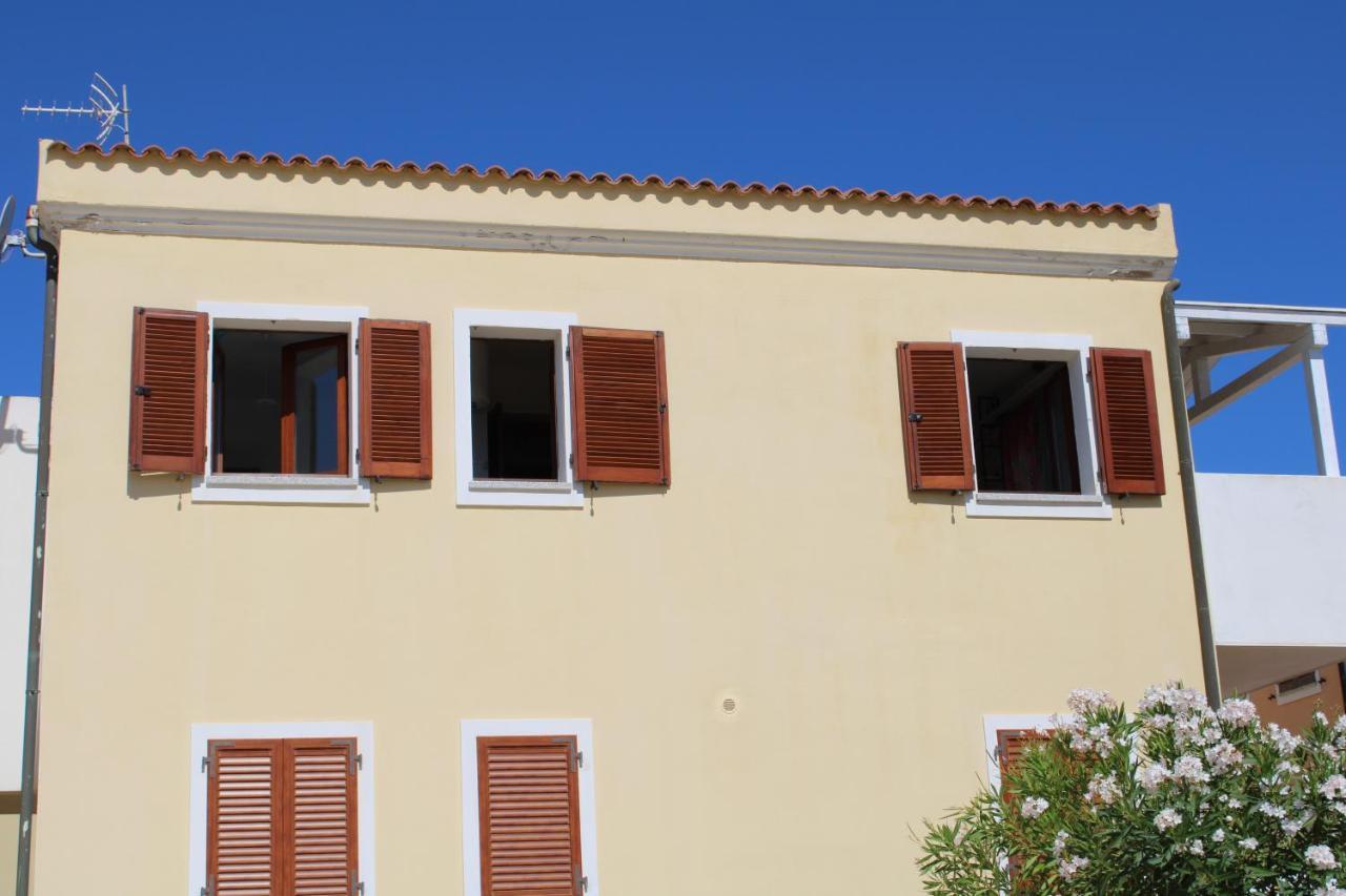 Charming Flat In Santa Teresa Gallura Exterior foto